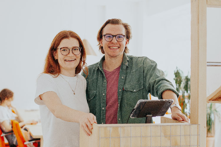 banner-kontakt-mobile-750×500